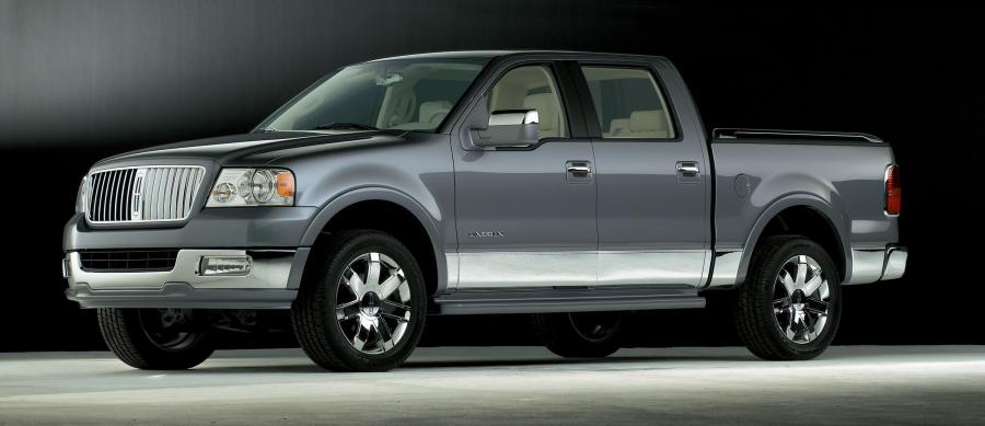  Lincoln Mark LT Concept 2004 года  (фото 32 из 51)